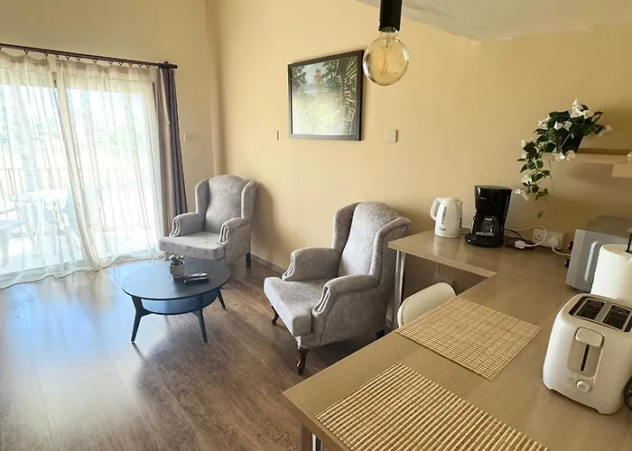 High Life Hotel Kazaphani