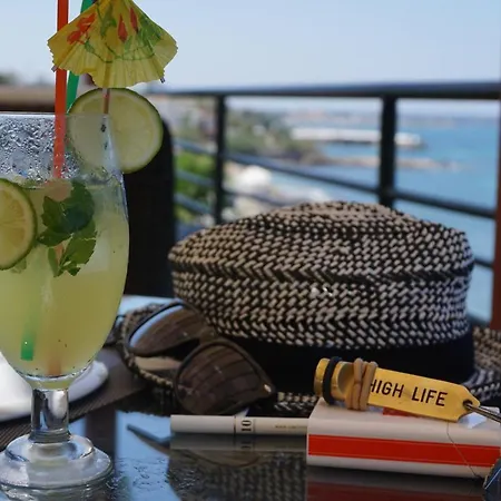 فندق High Life *