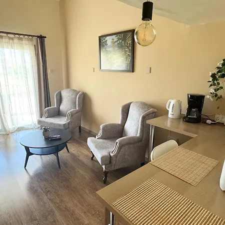 High Life Hotel Kazaphani